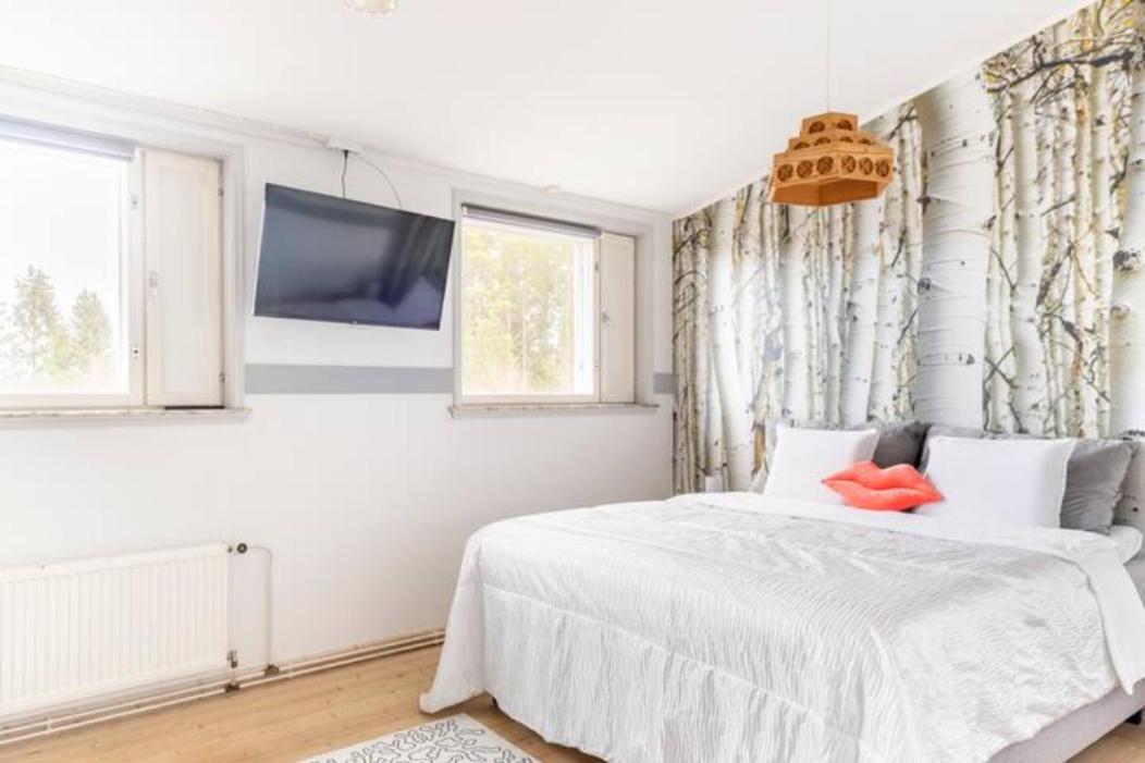 Beautiful Expansive House With Sea Views, Large Private Bedrooms Available In Shared House Vaasa Buitenkant foto